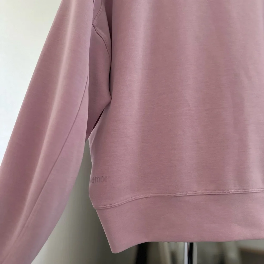 Lululemon Softstreme Perfectly Oversized Cropped Crew LIKE NEW